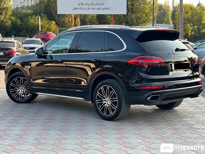 porsche Cayenne 2015