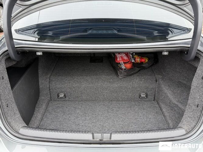 volkswagen Jetta 2012