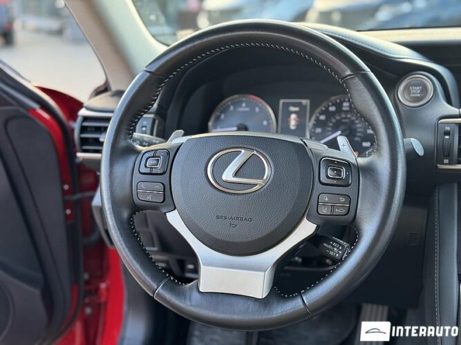 lexus IS 300 2018