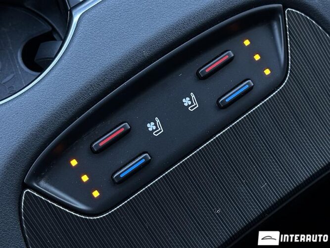 Toyota Venza 50 toyota Venza 2021