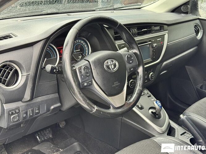 toyota Auris 2014