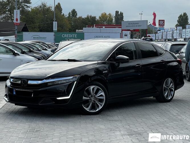 Honda Clarity 2017 doar la InterAuto