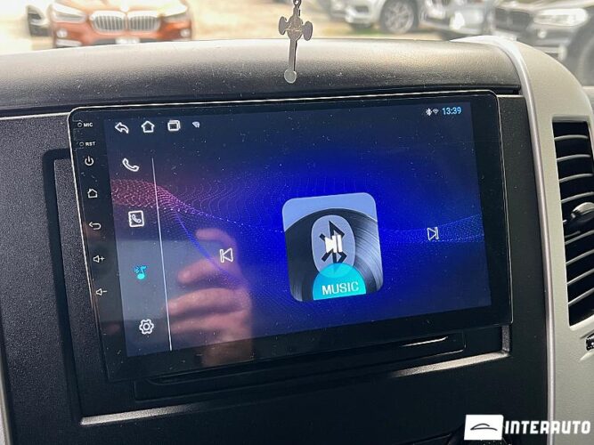 Mercedes Sprinter 38 mercedes Sprinter 2013