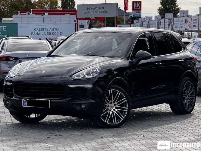 Porsche Cayenne S Hybrid 2015 doar la InterAuto