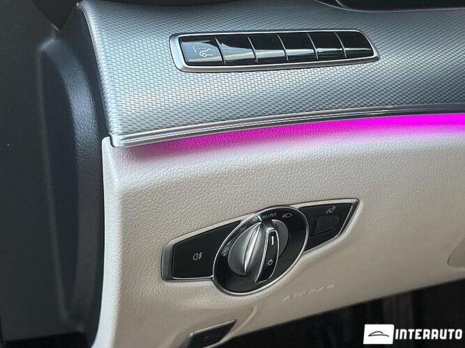 Mercedes E 220 36 mercedes E 220 2017