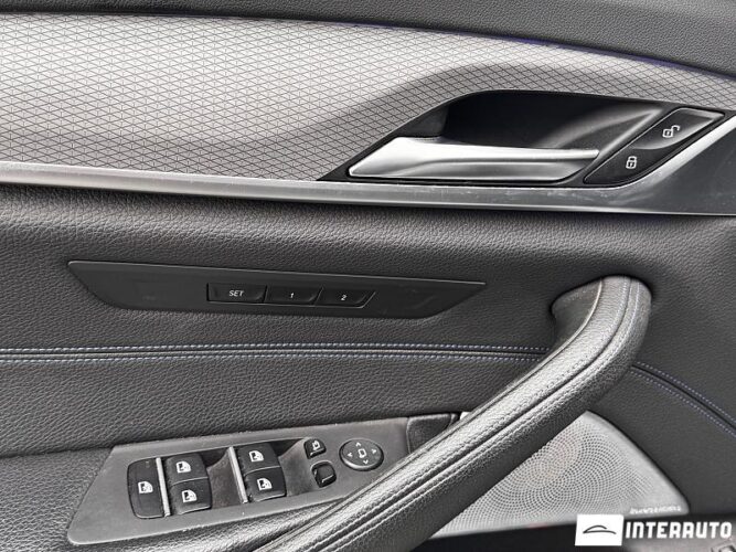 BMW 530e 49 bmw 530e 2018