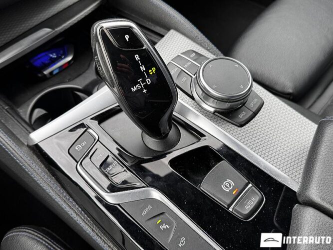 BMW 530e 43 bmw 530e 2018