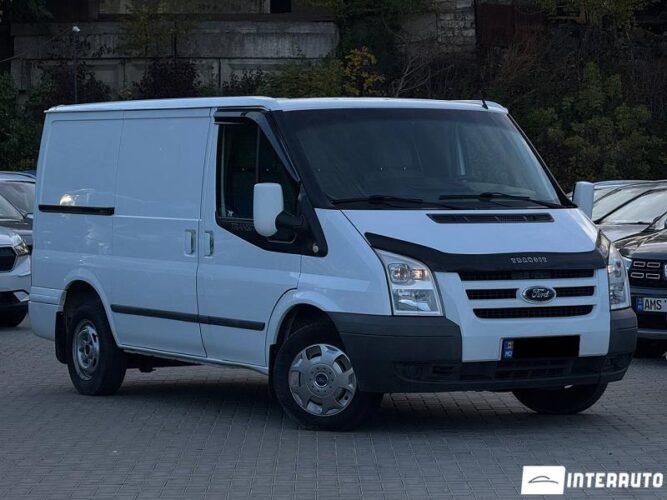 Ford Transit 2011 doar la InterAuto