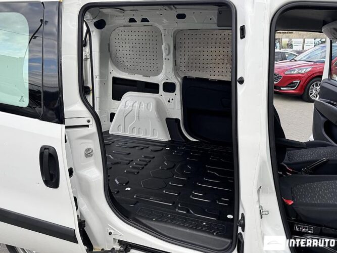 Opel Combo 38 opel Combo 2017