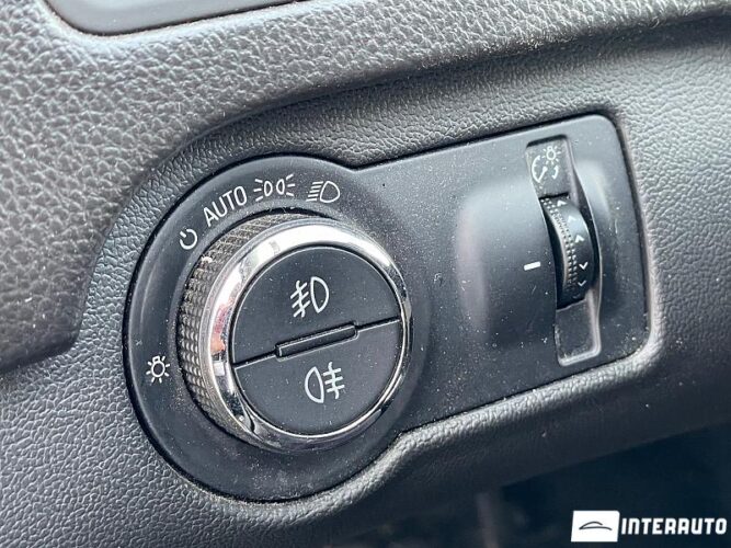 Opel Insignia 36 opel Insignia 2012