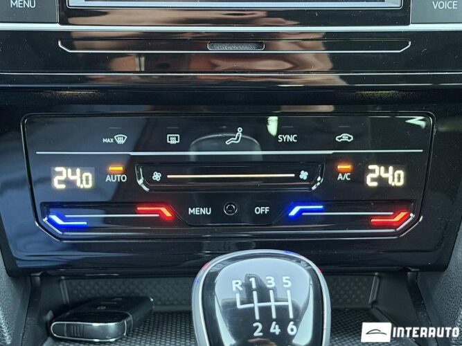 Volkswagen Passat 46 volkswagen Passat 2020