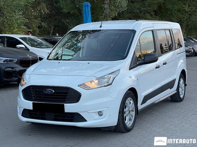 Ford Tourneo Connect 2018 doar la InterAuto