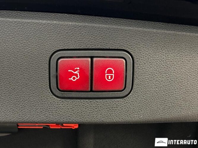 Mercedes E 400 57 mercedes E 400 2013