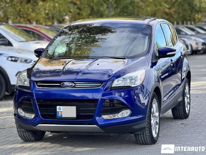 Ford Escape 2013 doar la InterAuto