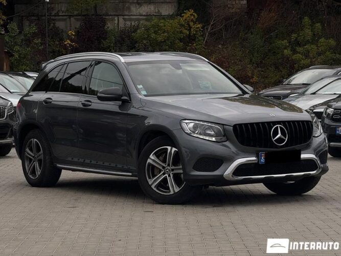 Mercedes GLC 250d 2018 doar la InterAuto