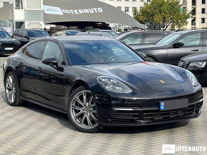 Porsche Panamera 4 2018 doar la InterAuto