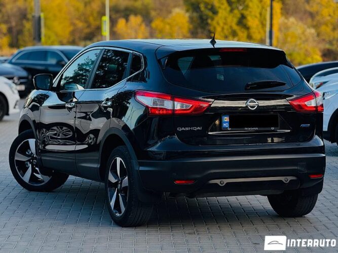 nissan Qashqai 2015