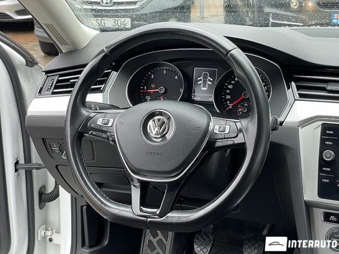Volkswagen Passat 39 volkswagen Passat 2017