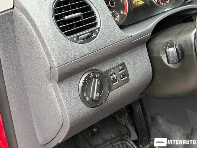 volkswagen Caddy 2011