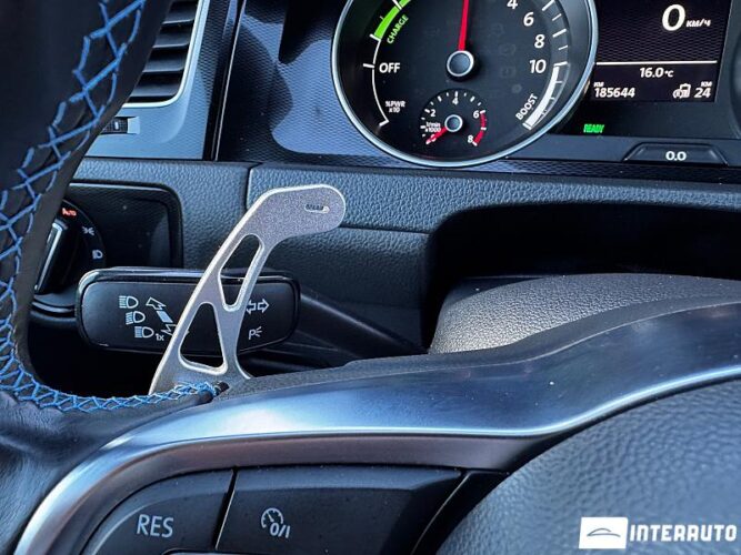 volkswagen Golf GTE 2015