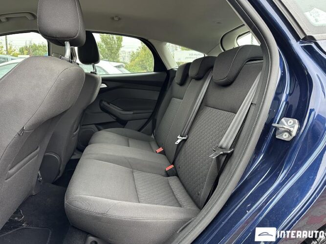 Ford Focus 48 ford Focus 2013