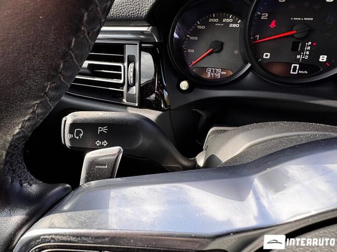 Porsche Macan 50 porsche Macan 2018