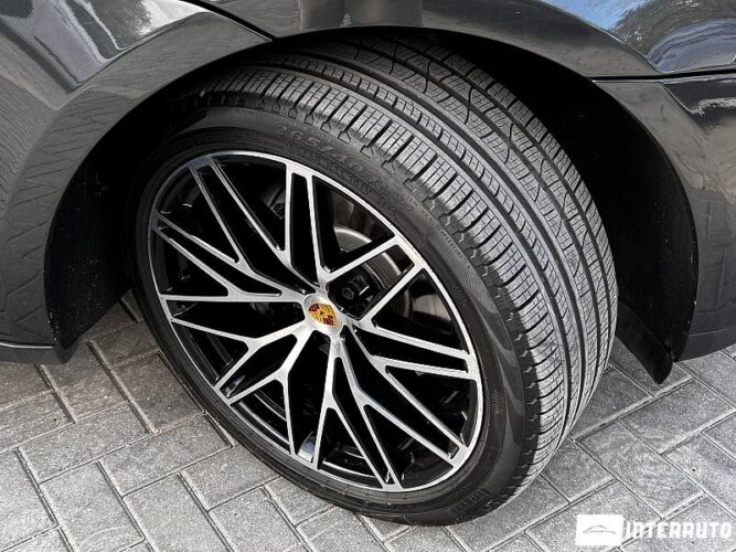 Porsche Macan 58 porsche Macan 2018