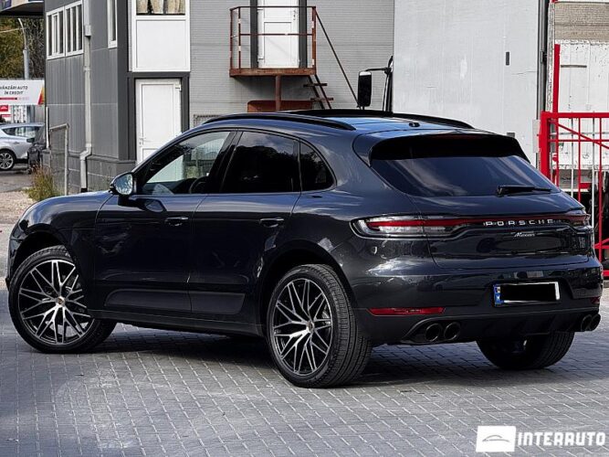 Porsche Macan 39 porsche Macan 2018