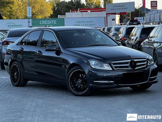 Mercedes C 180 2012 doar la InterAuto