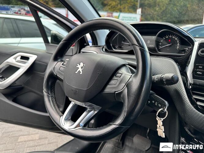 peugeot 2008 2019