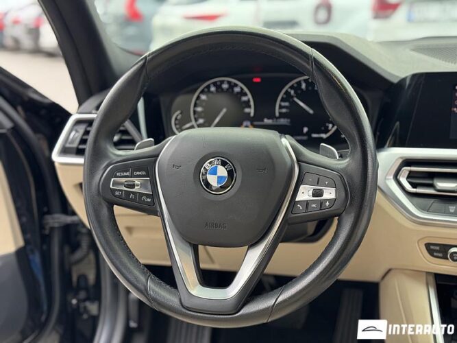 bmw 330 2019