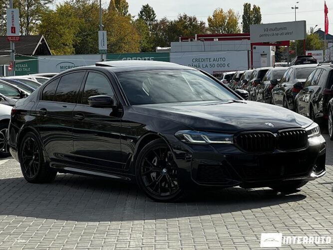 BMW 545e 2022 doar la InterAuto
