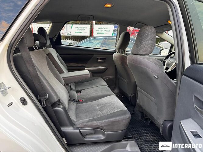 toyota Prius Plus / V 2012