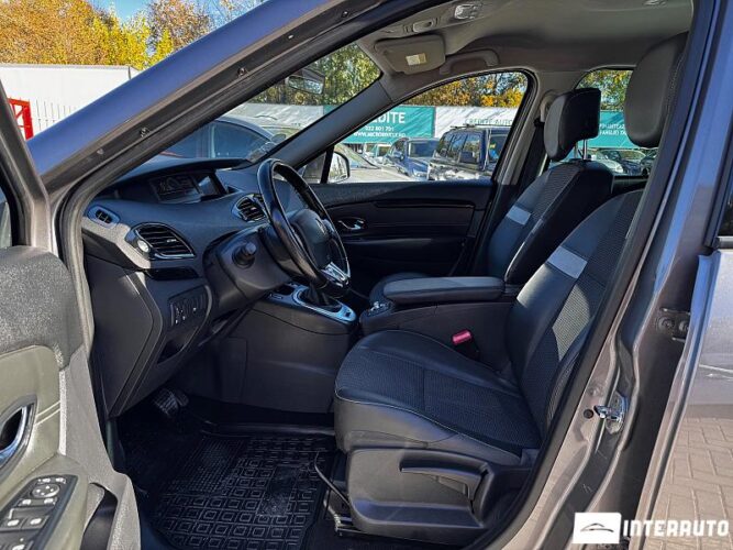 renault Grand Scenic 2015