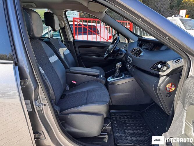 renault Grand Scenic 2015