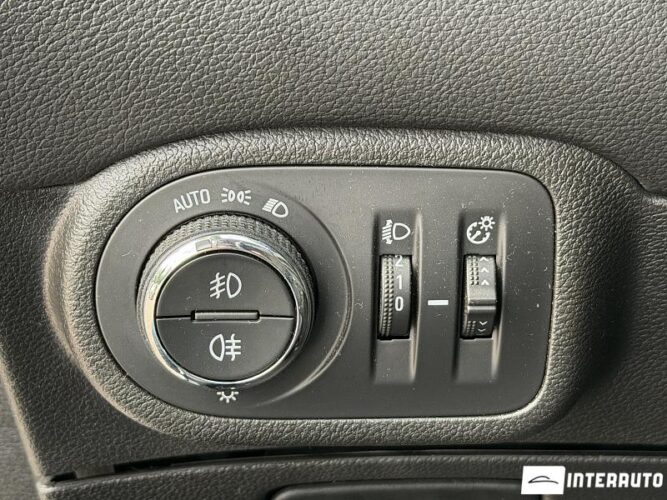 Opel Zafira 37 opel Zafira 2018