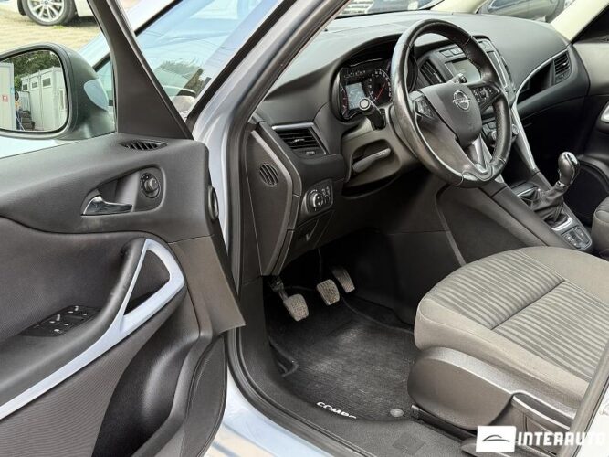 Opel Zafira 33 opel Zafira 2018