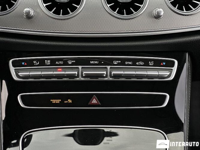 Mercedes E 220 42 mercedes E 220 2019