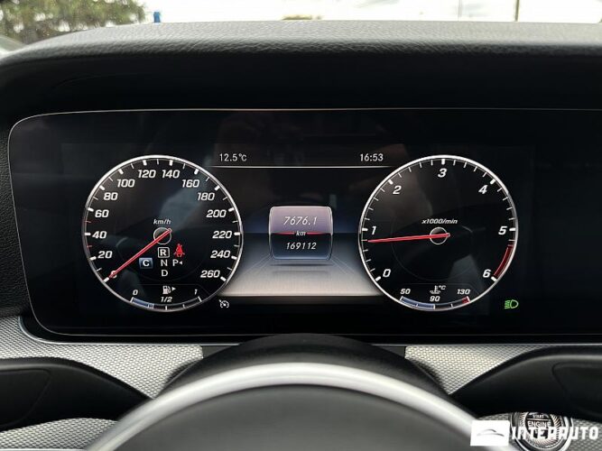 Mercedes E 220 39 mercedes E 220 2019