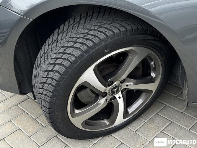 Mercedes E 220 49 mercedes E 220 2019