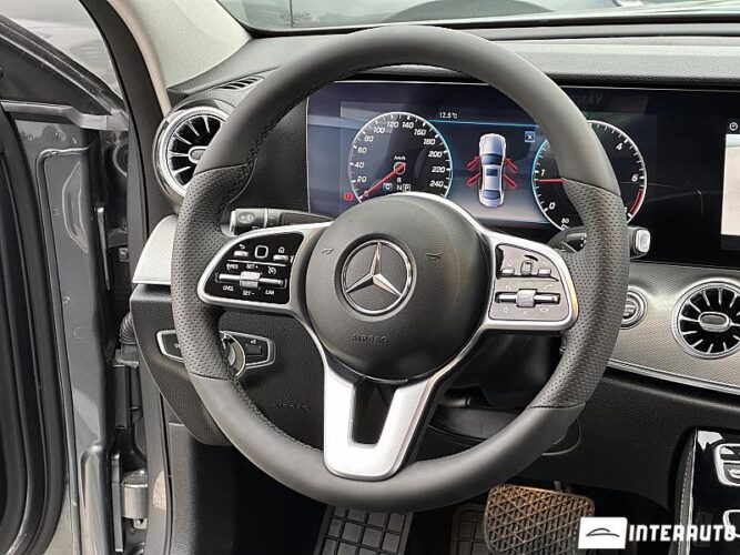 Mercedes E 220 38 mercedes E 220 2019