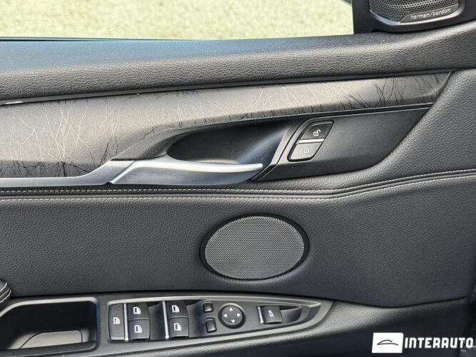 BMW X5 2.5D 33 bmw X5 2.5D 2015