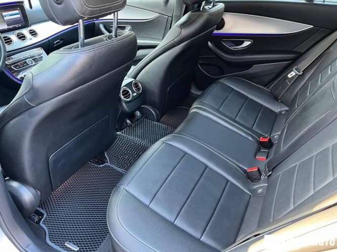 Mercedes E 220 47 mercedes E 220 2017