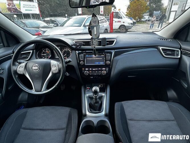 Nissan Qashqai 38 nissan Qashqai 2015