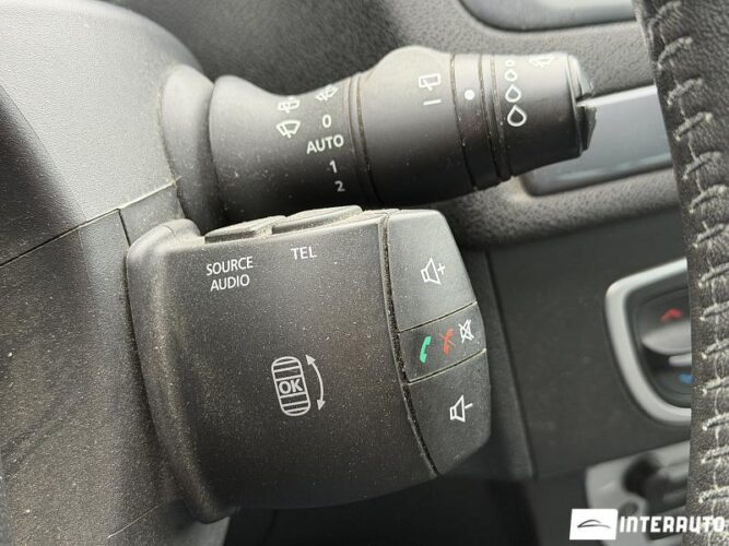 Renault Megane 40 renault Megane 2015