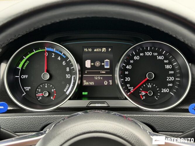 volkswagen Golf GTE 2015