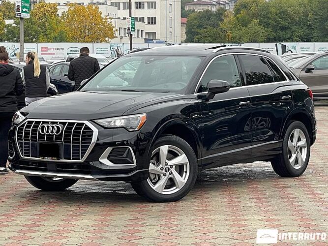 Audi Q3 2020 doar la InterAuto