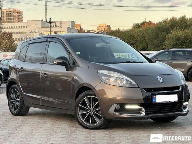 renault Scenic 2012
