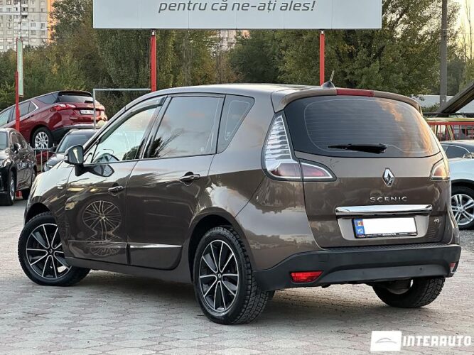renault Scenic 2012