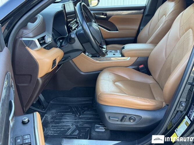 toyota Highlander 2020